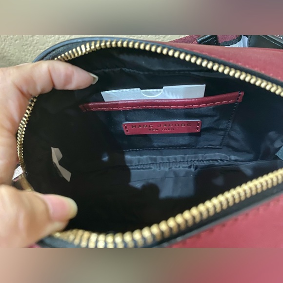 Authentic Marc Jacobs Camera Bag NWT - Picture 6 of 11